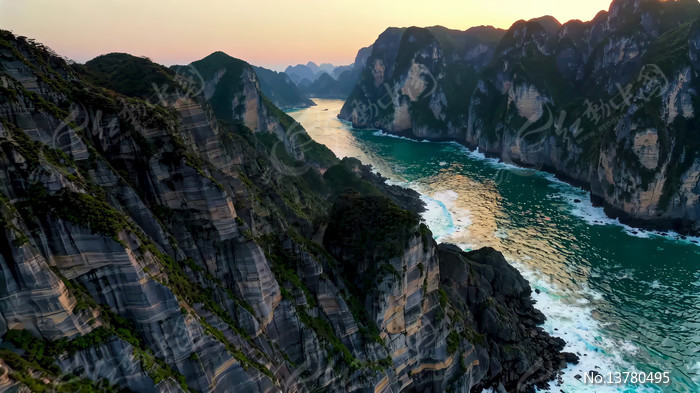 ɽ�����ȫ��