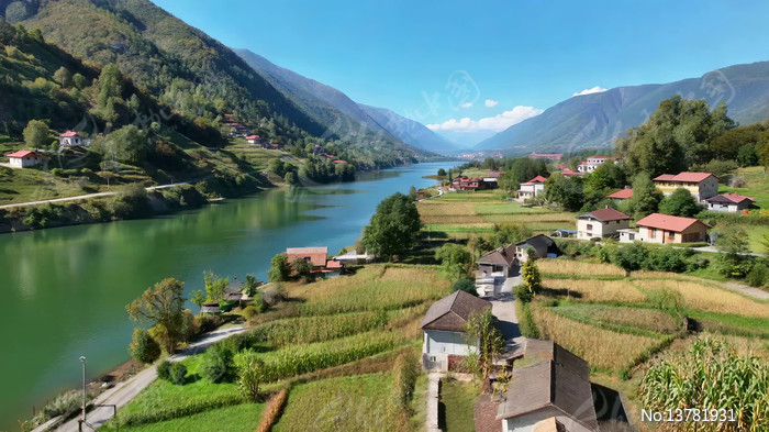 ɽ���ׯ������Ȼ���