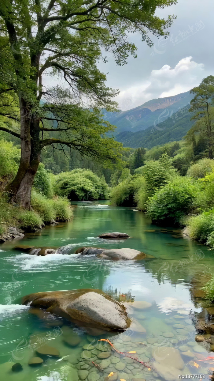 ɽ�������Ȼ���