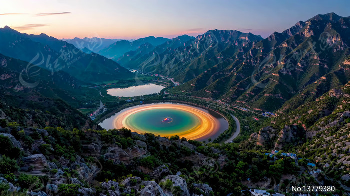 ɽ�����ȫ����Ȼ���