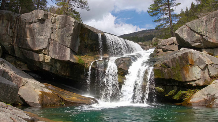 ɽ���ٲ���Ȼ����