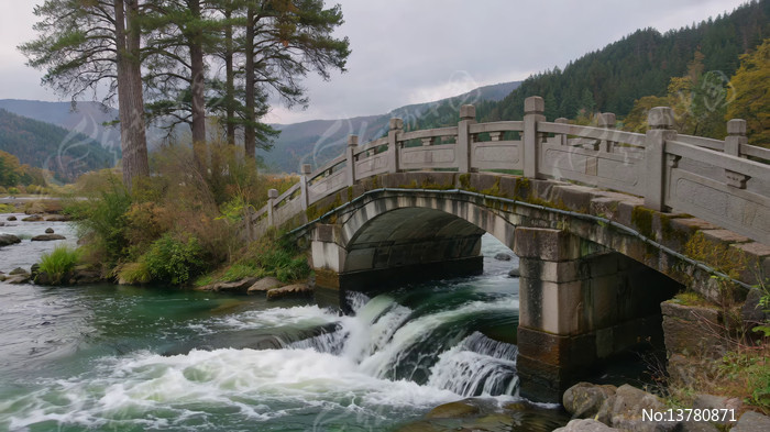 ɽ��ʯ���º�������