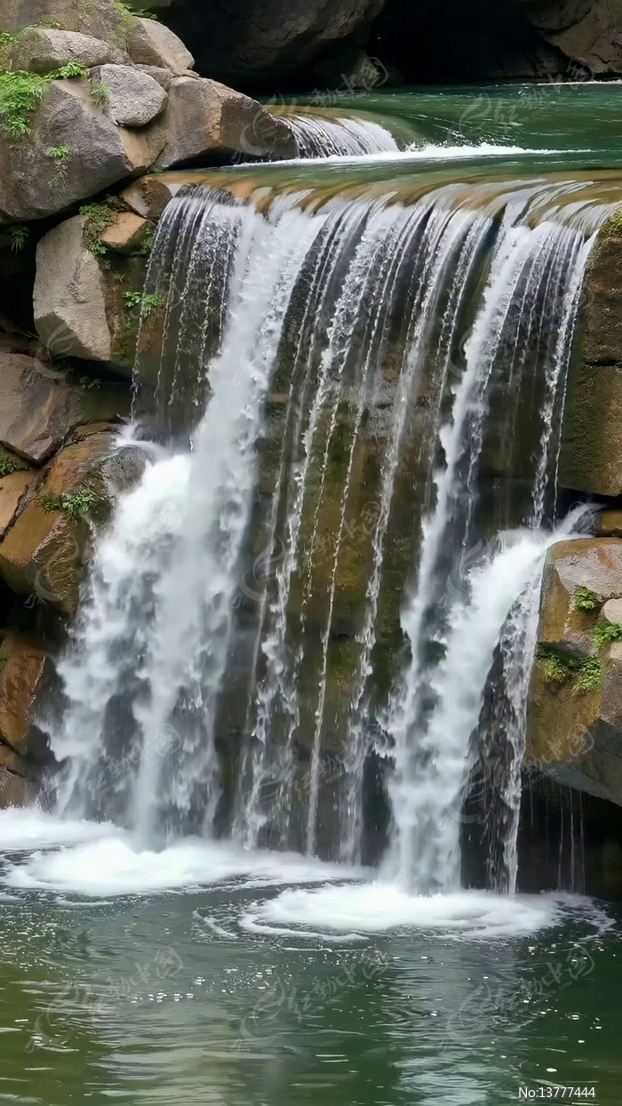 ɽ��С�ٲ���ˮ�ز�