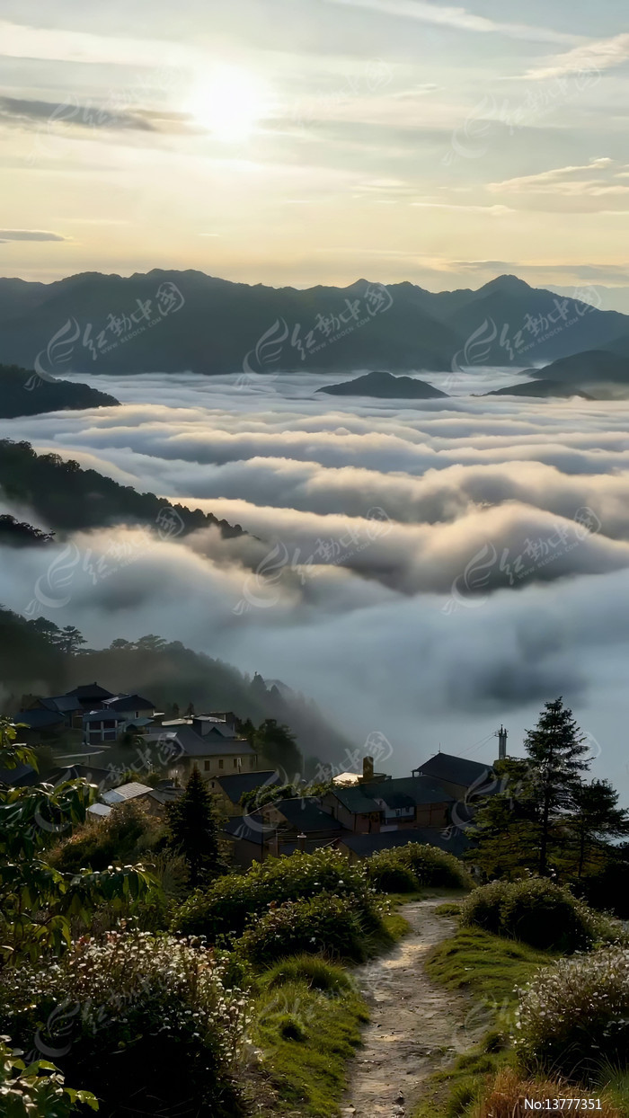 ɽ���ƺ��ճ���Ȼ����