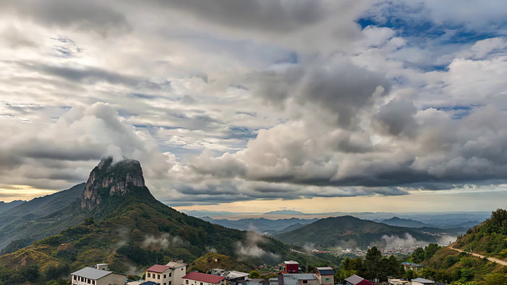 ɽ���ƺ������羰