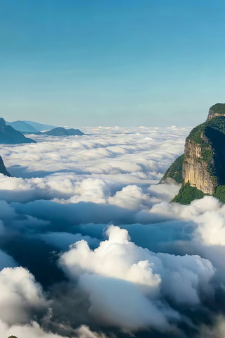 ɽ���ƺ���Ȼ���