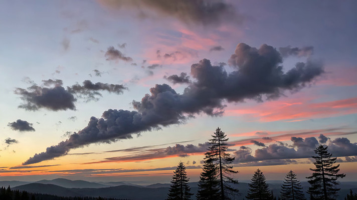 山林日落天空云彩景观 山林日落天空云彩景观