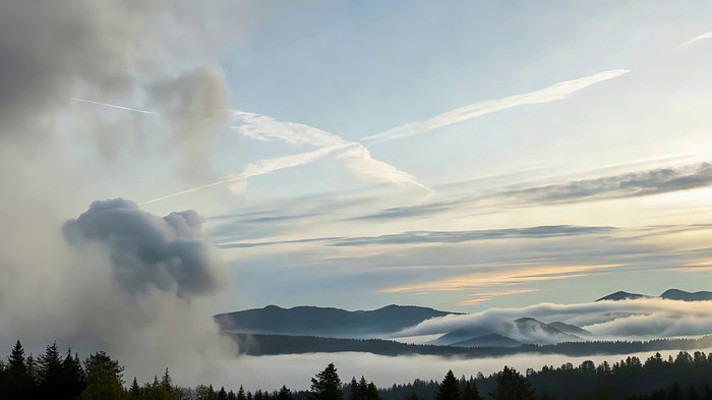 山林云海天空景象 山林云海天空景象