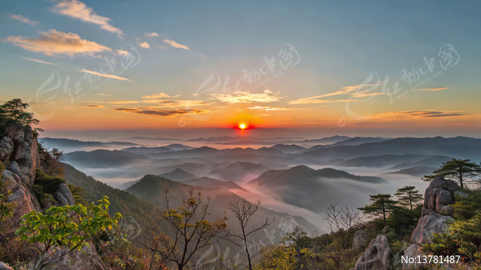 ɽ���ƺ��ճ���Ȼ����