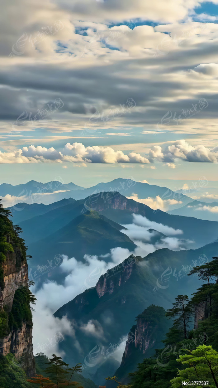 ɽ���ƺ���Ȼ���