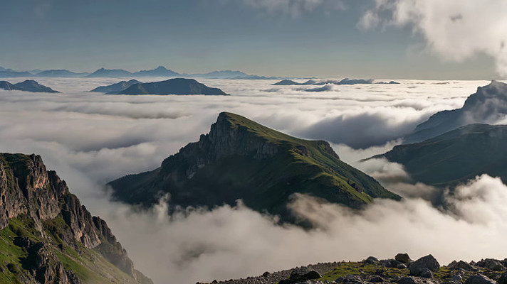 ɽ���ƺ���Ȼ����
