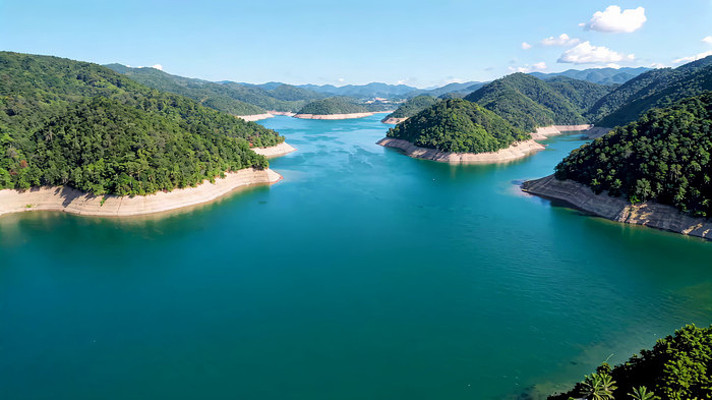 ɽˮ���Ƶ�ˮ��ȫ��