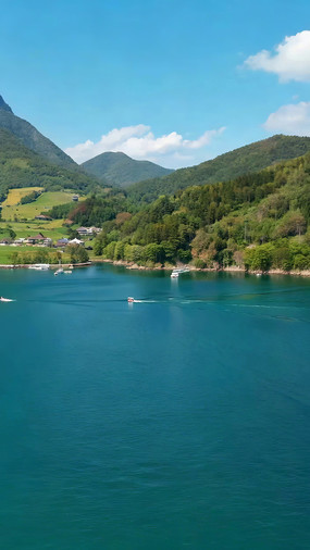 ɽˮ�������δ��羰