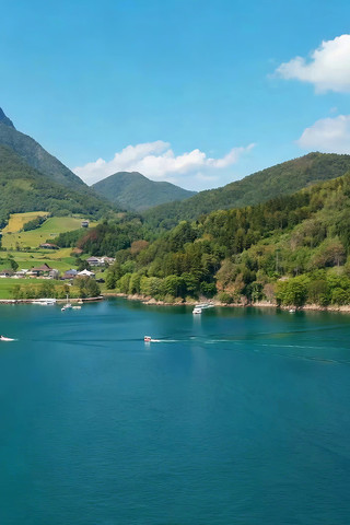 ɽˮ�������δ��羰