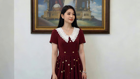 ����Ů�Ӵ�����������ȹվ��