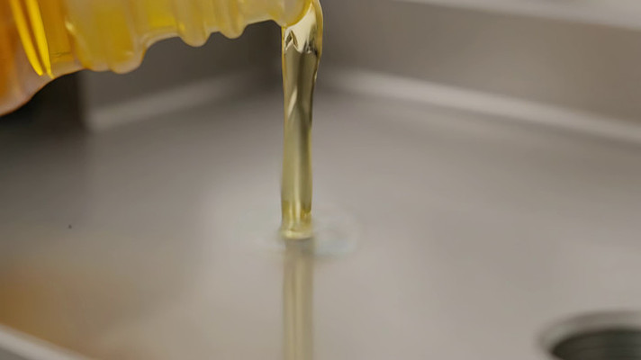 ʳ�����㵹��д��ͷ