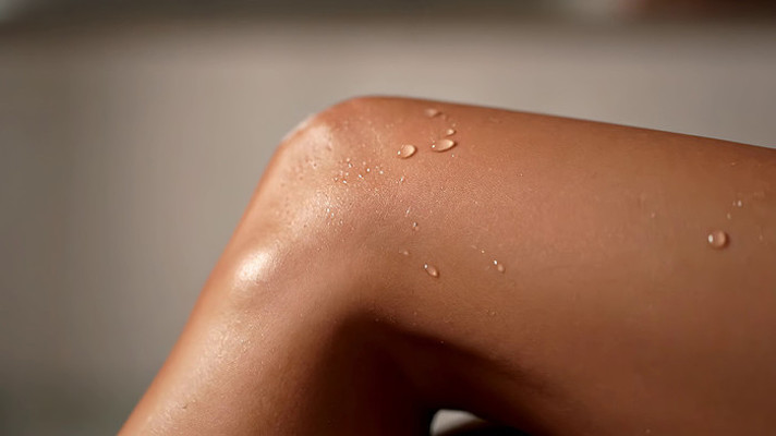 ˮ����ˢ����ϥ����д