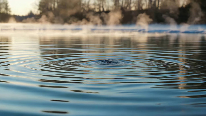 水面涟漪自然风光 水面涟漪自然风光