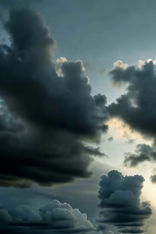 ����к������ƾ���