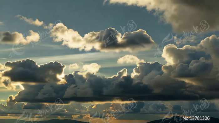 �������̬������ƶ�