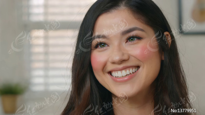 ΢ЦŮ�Խ��������ز�