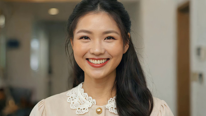 微笑女性近景素材 微笑女性近景素材