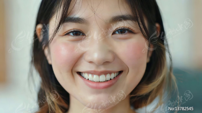 ΢ЦŮ���沿��д�ز�