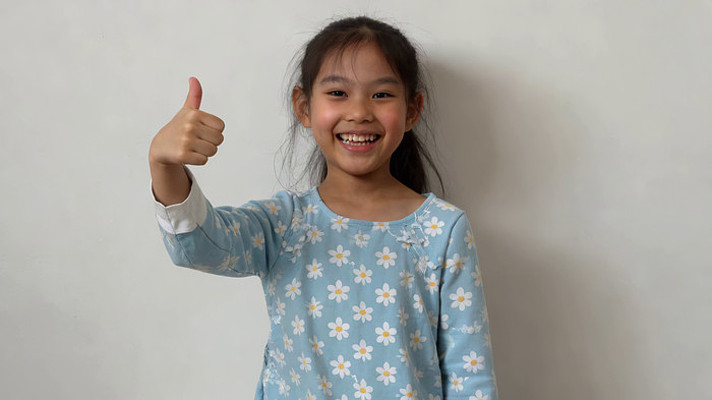 СŮ������Ĵָ΢Ц����