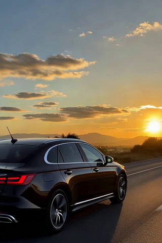 Ϧ���¹�·��ʻ�ĺ�ɫ�γ�