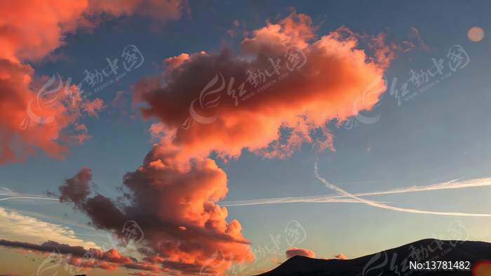 Ϧ��������е�Ѥ���ƶ�