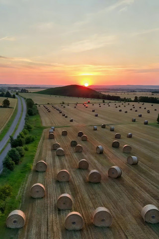 Ϧ������Ұ�ݶ⺽�ľ���