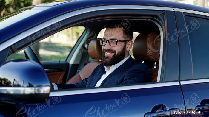 ��װ��ʿ��ʻ�����ز�