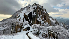 ѩ��ɽ��ȫ��