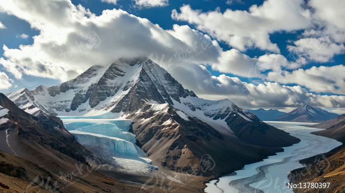 ѩɽ������Ȼ���ȫ��