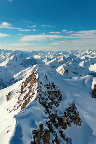 ѩɽɽ���߿ո��ȫ��