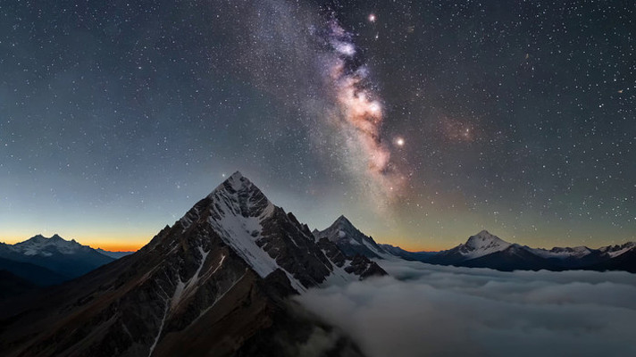 ѩɽ�ǿ��ƺ���Ȼ����