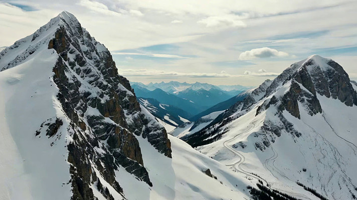 ѩɽ��Ȼ���ȫ��