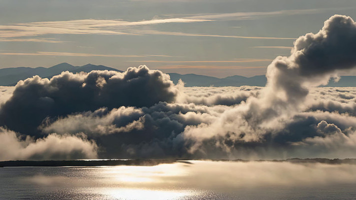 �ƺ��ճ���Ȼ���