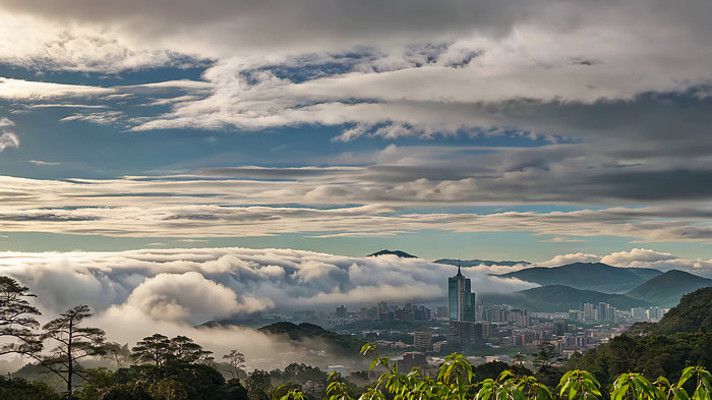 �ƺ��еĳ�����ɽ�;���