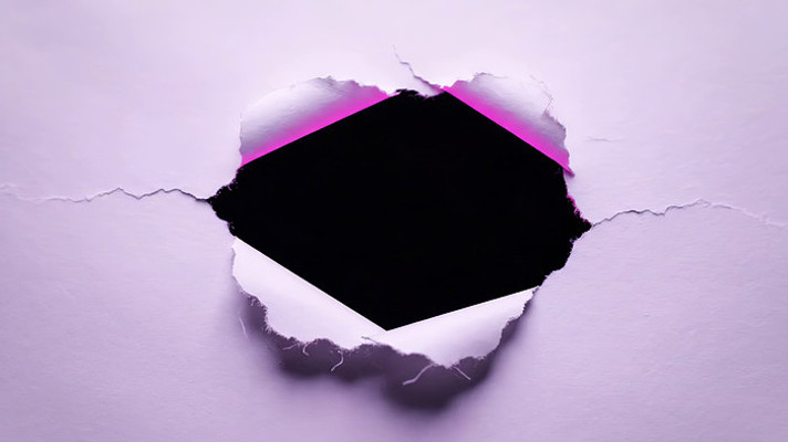 ֽ���ƶ�¶����ɫ����