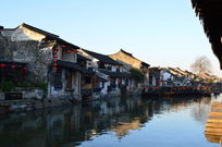 �����µ�����ˮ��