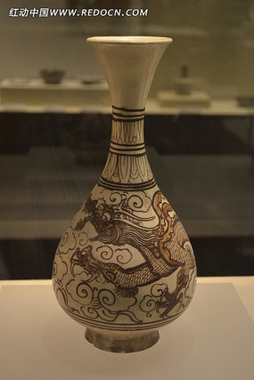 ���δ���