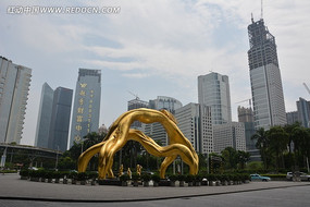 ���ݽ�ɫ�ĵ���