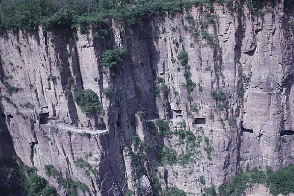 ��������ɽ