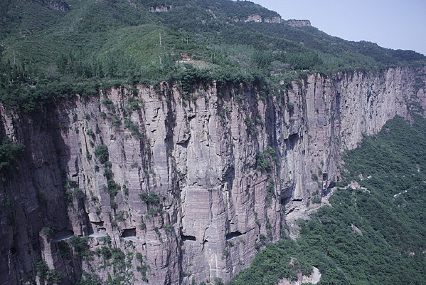 ����ɽ����