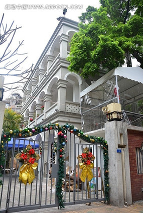 ���ݻ����̶�ɽ��