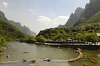 ����ɽ��