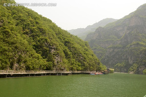 ��������ɽ