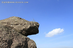 ������յ�ʯͷ