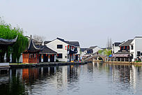 ��������ɫ